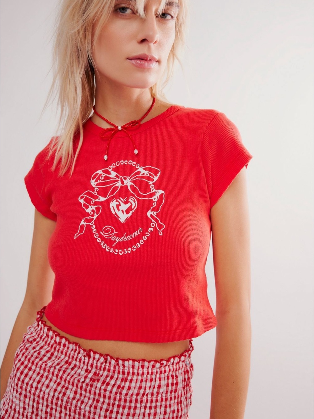 Daydreamer Red Short-Sleeve Ribbed Tee with White Bow & Heart Graphic - Picture 3 of 3